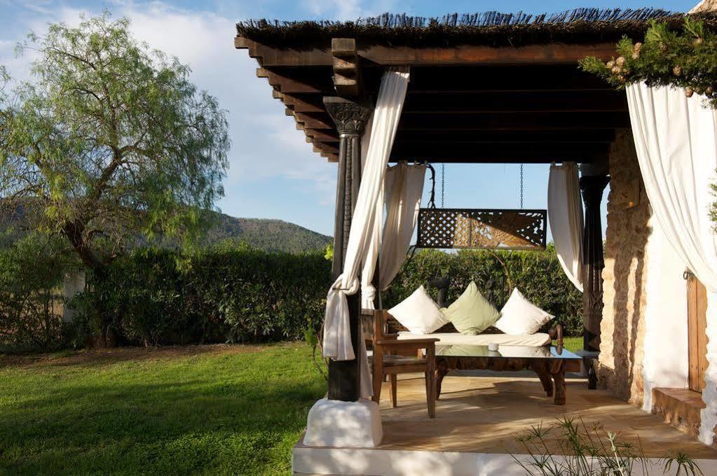 Agroturismo Atzaro Santa Eulària des Riu Kültér fotó