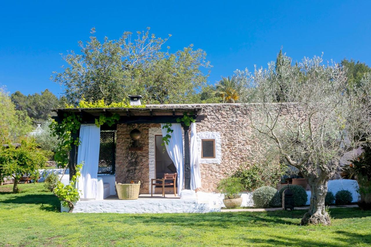 Agroturismo Atzaro Santa Eulària des Riu Kültér fotó
