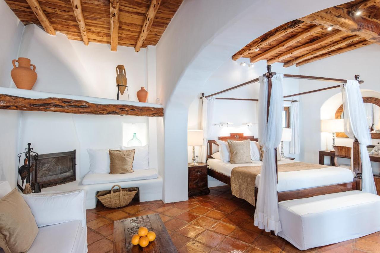 Agroturismo Atzaro Santa Eulària des Riu Kültér fotó